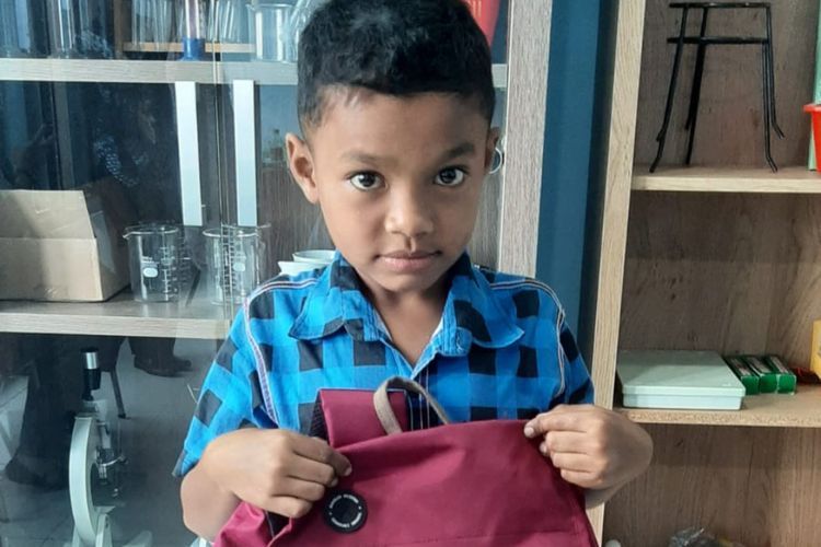 7 Fakta Siswa NTT Juara Lomba Matematika Dunia, Anak Petani yang Ingin Seperti Elon Musk