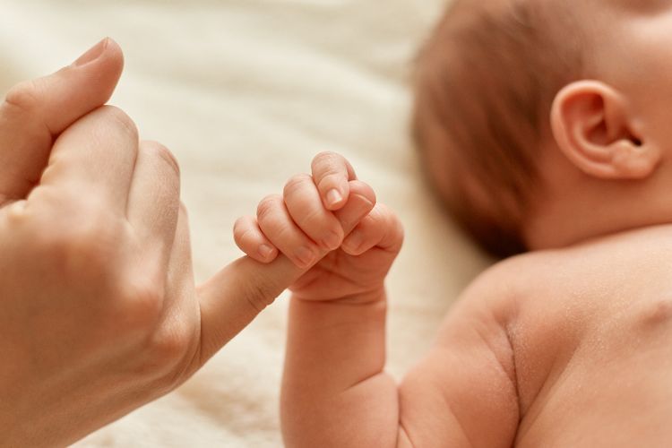 Bayi 54 Hari Meninggal Usai Minum Jamu, Dokter Minta Ortu Paham Apa yang Dikonsumsi Anak