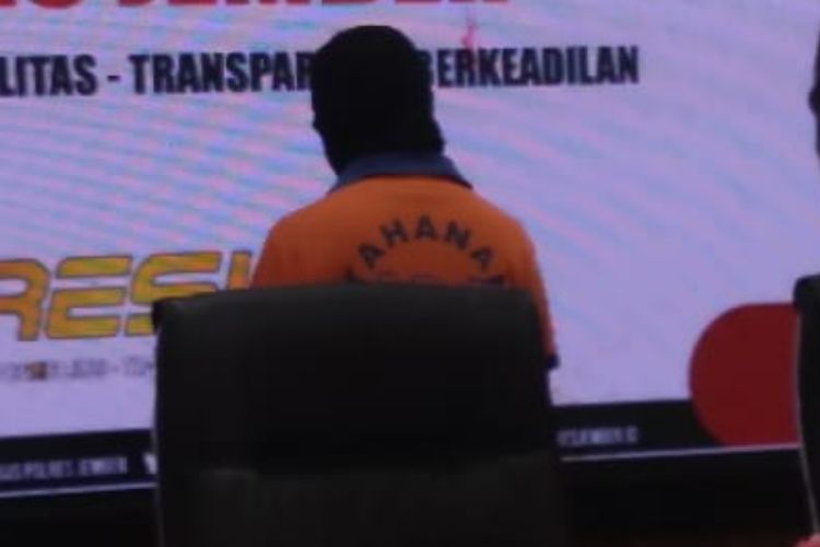 Biadap! Kiai FM, Pengasuh Ponpes Al Djaliel Jember Cabuli Santriwati di Dalam Studio