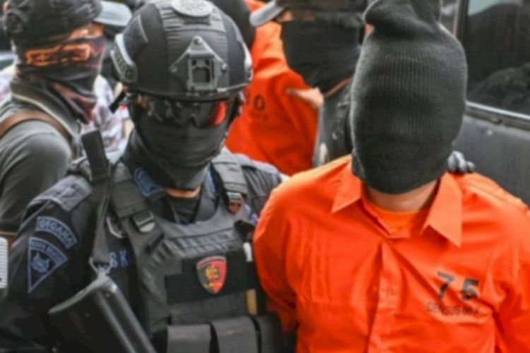  Densus 88 Sita Bom Rakitan dari Teroris Simpatisan ISIS di Sleman