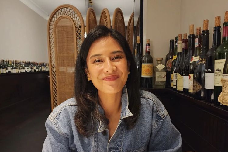 Kisah Dian Sastro Dikejar Fans Fanatik: Ada yang Camping Depan Rumah Gue