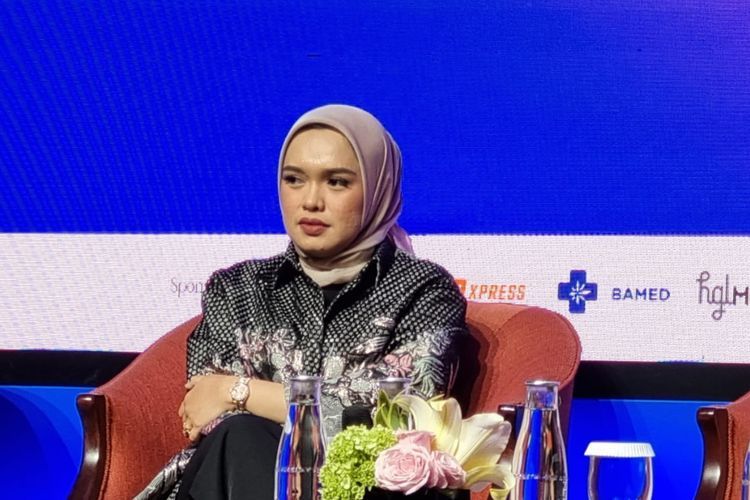 Linda Anggreaningsih Spill Tren Warna Hijab Buttonscarves 2023, Apa Saja?
