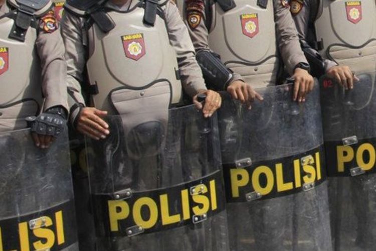Ngaku Bisa Keluarkan Aura Negatif, Polisi Gadungan Tipu Warga Bekasi dan Raup Rp50 Juta