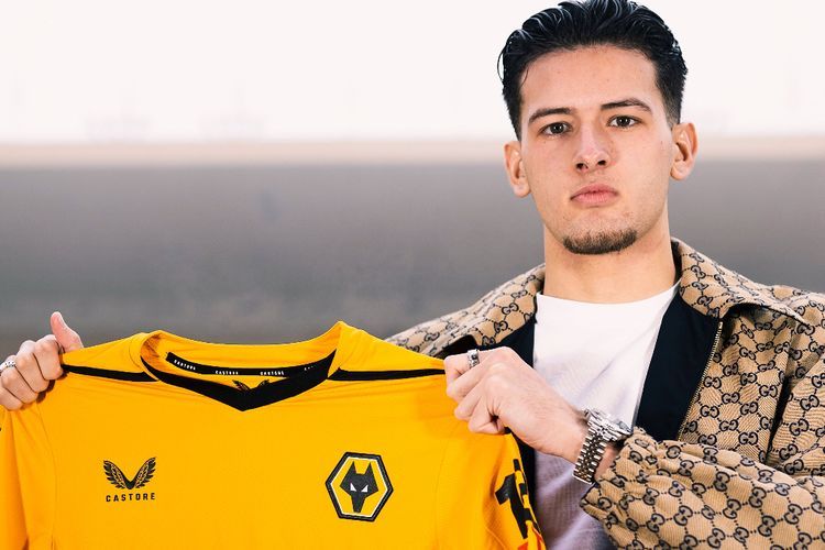 Pemain Keturunan Indonesia Justin Hubner Dapat Kontrak Baru di Wolverhampton Wanderers