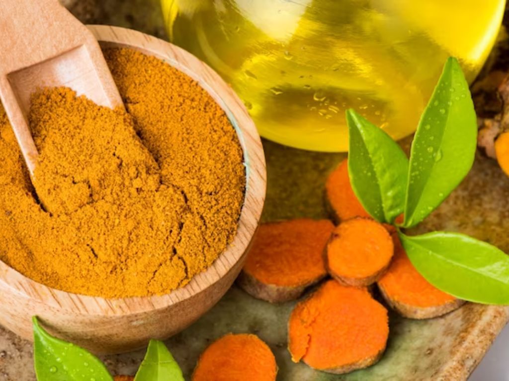 Tips Cantik Pakai Masker Kunyit Biar Muka Gak Kuning-kuning, Simak Girls!