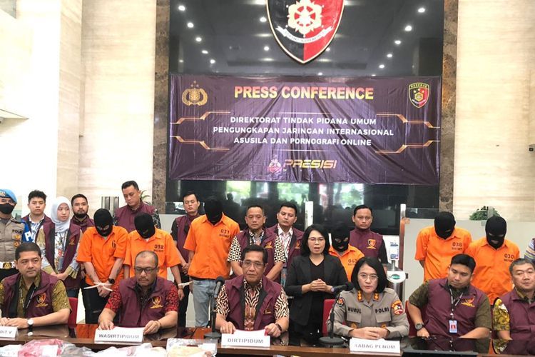 Dibongkar Bareskrim, Bling2 Aplikasi Streaming Video Syur Raup Untung Miliaran