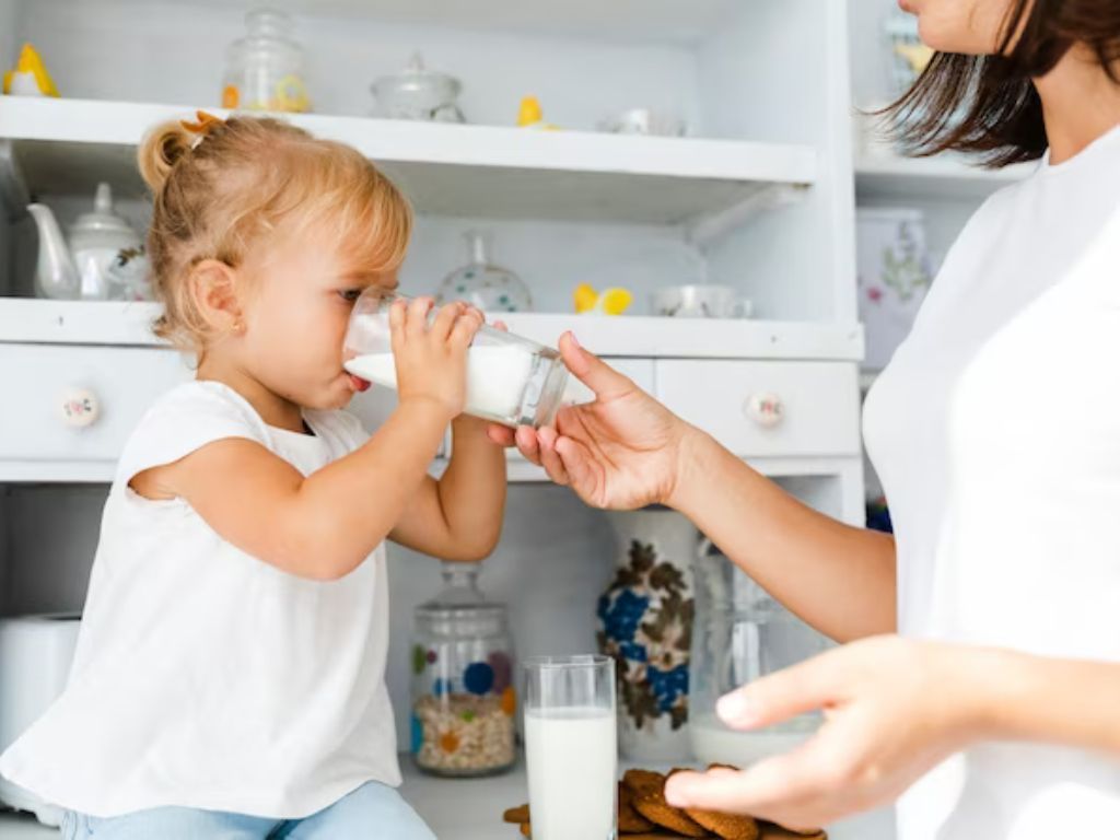 Bener Enggak Sih Susu Formula Picu Diabetes Tipe 1 pada Anak? Ini Kata Dokter