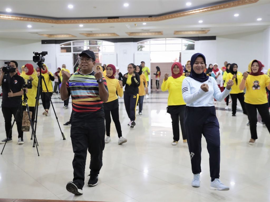 Kemenpora Bersama PMKI Senam Hari Krida untuk Ajak Masyarakat Sehat dan Bugar