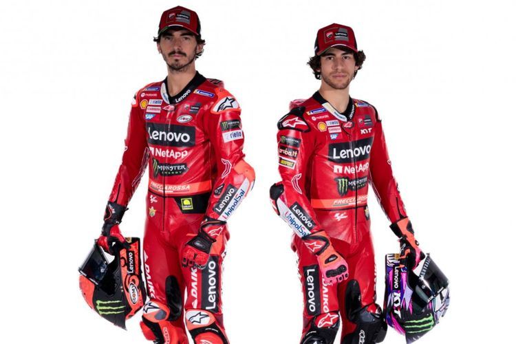 Tim Boleh Sama, tapi Francesco Bagnaia Ogah Kalah dari Bastianini