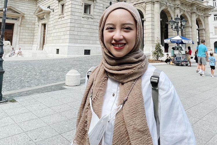 Gita Savitri Trending di Twitter usai Sebut Dirinya Awet Muda karena Enggak Punya Anak