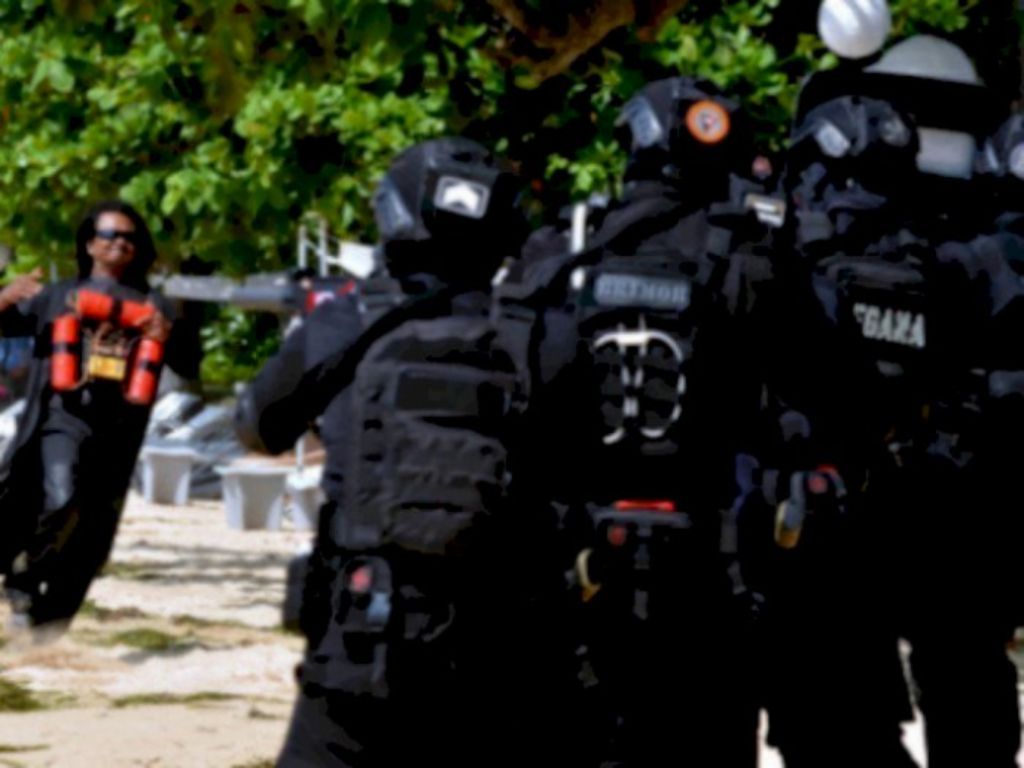 Aktif Sebarkan Ajakan Ngebom Tempat Ibadah, Remaja 18 Tahun di Gowa di Tangkap Densus 88