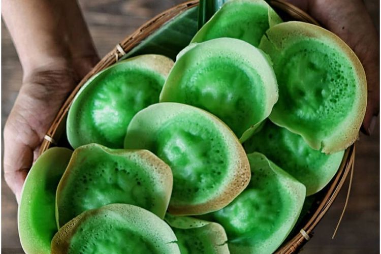 Resep Kue Ape Teflon Sederhana ala Abang Pedagang, Anti Gagal!
