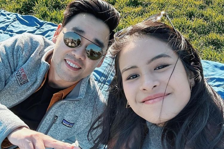 Tinggal di Indonesia, Suami Maudy Ayunda Alami Culture Shock: Klakson Buat Komunikasi