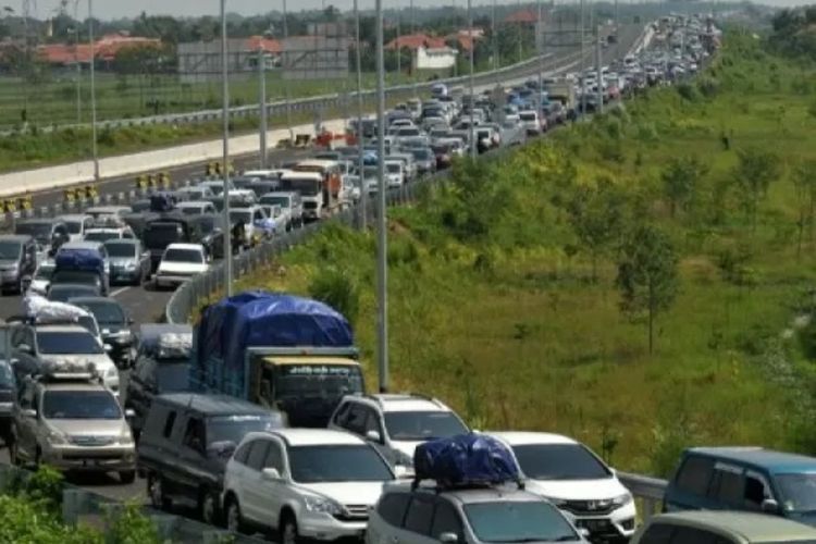 Tragedi Kemacetan di Tol Brebes Exit yang Mengakibatkan Belasan Orang Meninggal Dunia