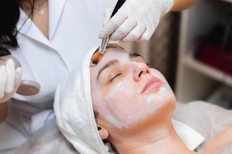 Facial Wajah Pertama Kali? Ini 3 Hal yang Harus Kamu Tahu! 