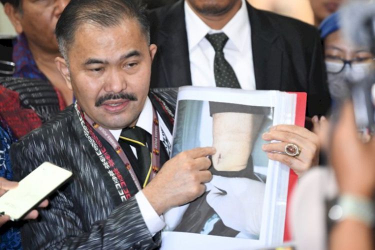Keluarga Minta Polri Naikkan Pangkat Brigadir J dan Rumah Sambo Jadi Museum