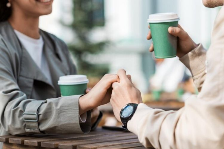 Unik! Pertama Kali Kencan dari Tinder, Pria Ini Minta Bantuan ChatGPT Biar Gak Gugup