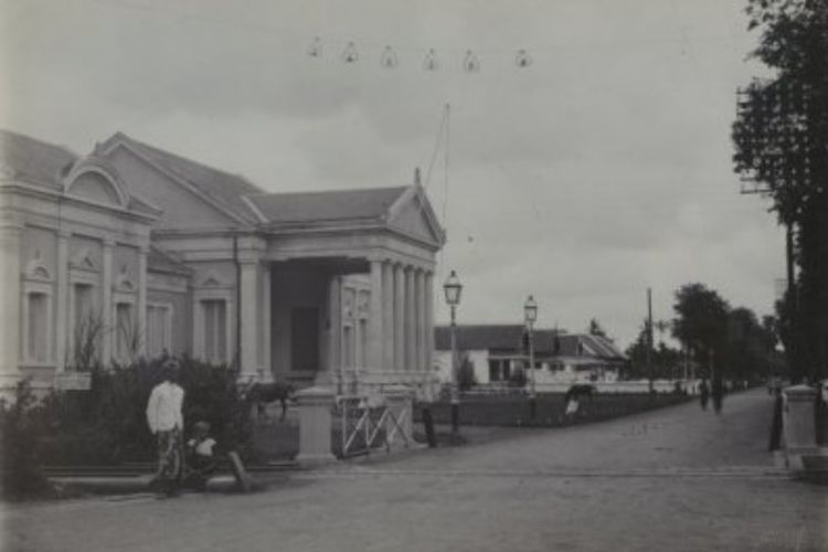 Angkernya Gedung Setan di Semarang, Ada Hantu Mesin Ketik hingga Suster Ngesot Menyeramkan