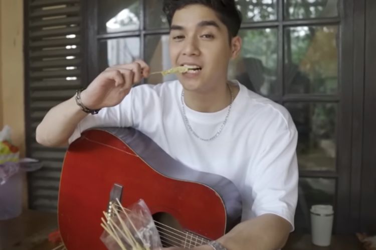 Baru Pertama Kali Coba, Al Ghazali Habiskan 50 Tusuk Telur Gulung