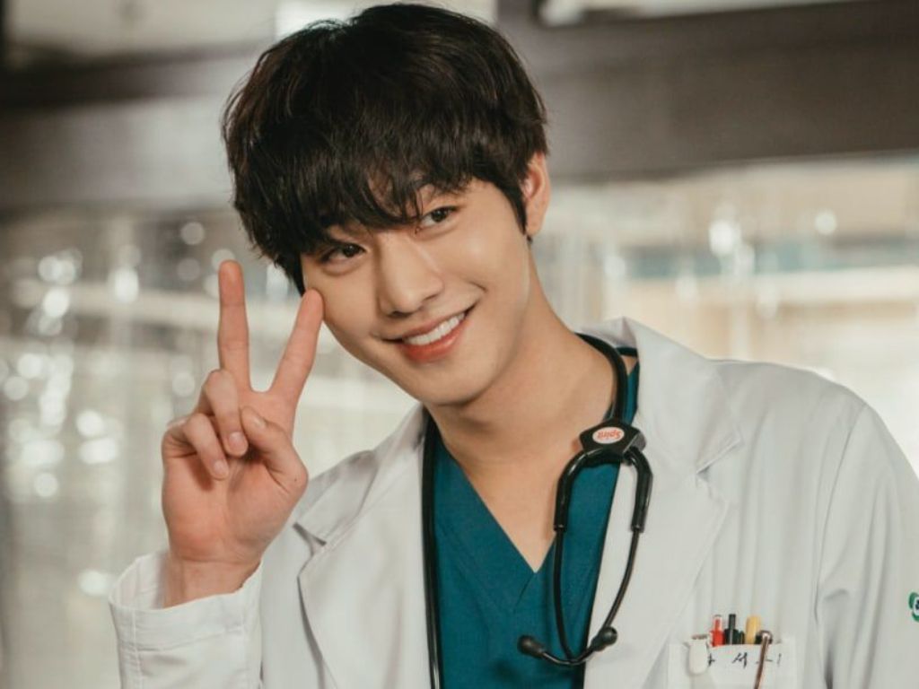 5 Drama Korea Terbaik Ahn Hyo Seop, Comeback di 'Dr. Romantic 3'