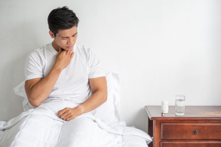 7 Obat Sakit Tenggorokan Alami yang Ampuh, Ini Cara Membuatnya!