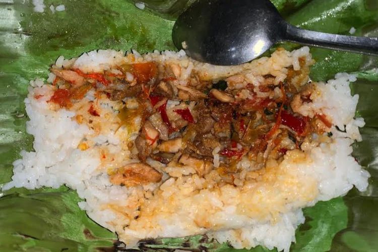 Resep Nasi Bakar Ayam Suwir Makanan Murah Meriah ala Anak Kos
