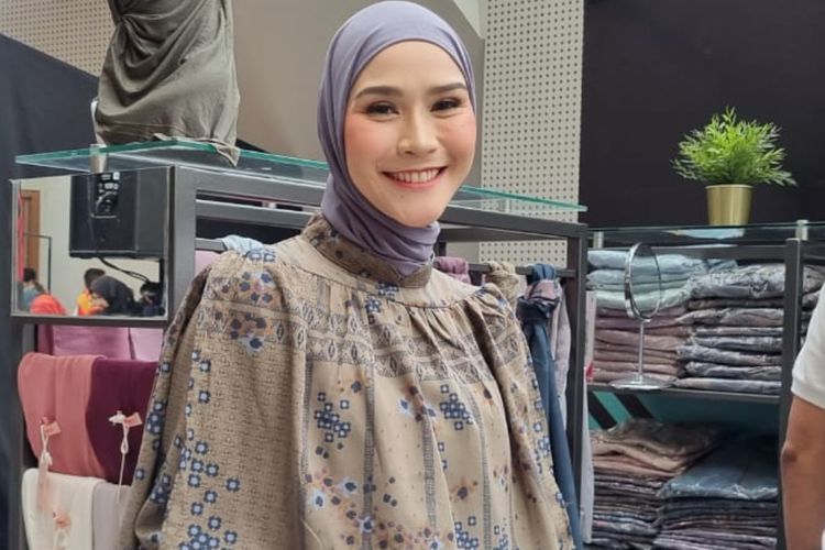 Bhai Kaba Idap Bronkitis, Zaskia Adya Mecca Harus Bolak-Balik Rumah Sakit