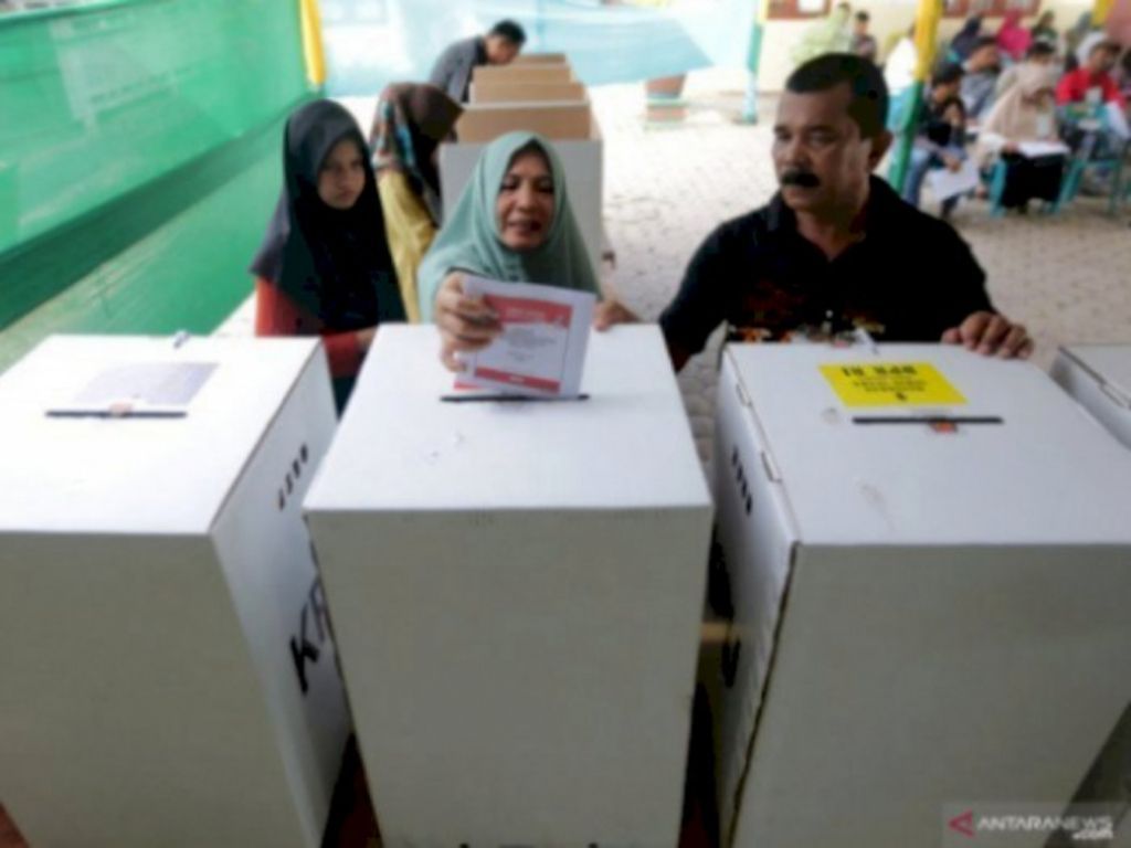 KPU Kota Makassar Gelar Sosialisasi Peraturan Pemilu kepada Seluruh Peserta Pemilu 2024