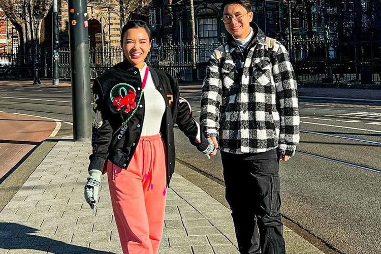 Wika Salim Pamer Cincin Lamaran dari Pacar, Kerutan di Tangan Jadi Sorotan