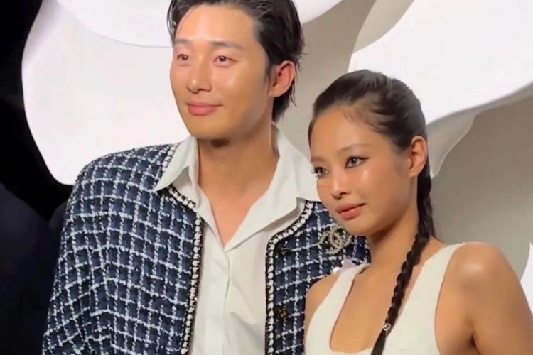 Park Seo Joon Lindungi Jennie BLACKPINK di Paris Fashion Week Bikin Salting: Manly Banget