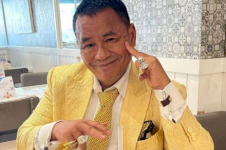 Hotman Paris Kenang Pamer Dolar saat Mendiang Ibu Kantongi Makanan di Restoran Termahal