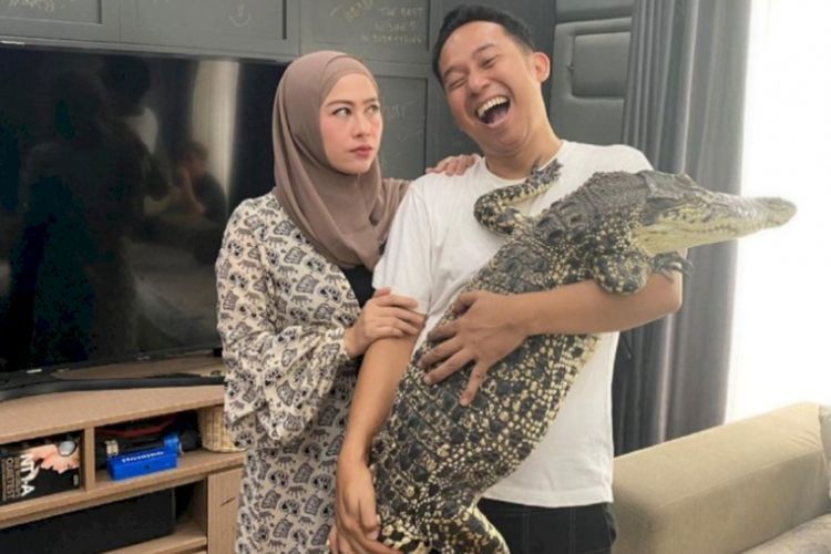 Cerita Lengkap Denny Cagur dan Istri Ribut Gara-gara Telur Ceplok