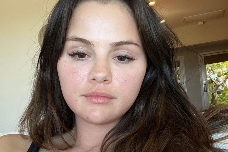Potret Selena Gomez Pamer Bare Face, Banjir Pujian: Kecantikan yang Natural!