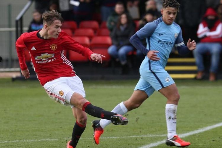 Kisah Pilu Eks Wonderkid MU Harus Galang Dana untuk Pemulihan Cedera