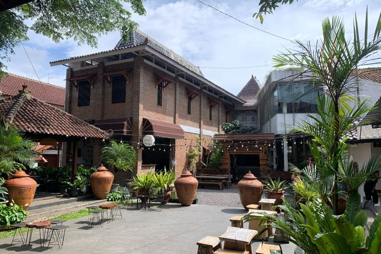 Pecah Kopi, Ngopi Jeung Diajar Ngebatik di Bandung