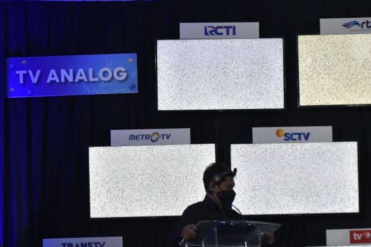 Kominfo Undur Penghentian Siaran TV Analog di Bali dan Palembang