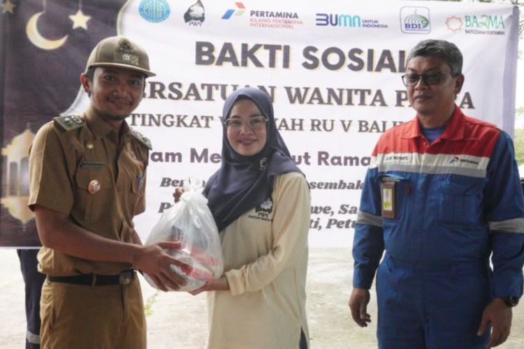 Pertamina Balikpapan Salurkan 1.000 Paket Sembako Ramadan bagi Warga Penajam
