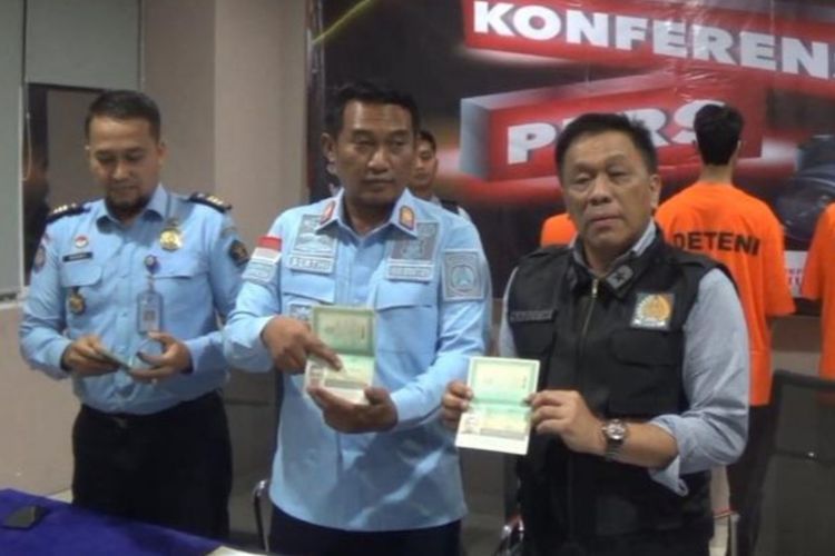 Sering Buat Onar dan Meresahkan Masyarakat, 3 WNA Pakistan Ditangkap Imigrasi Bekasi