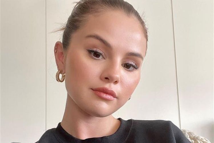 Hailey Bieber Ngadu Dapat Ancaman Pembunuhan, Selena Gomez ke Fans: Hentikan Semua Ini