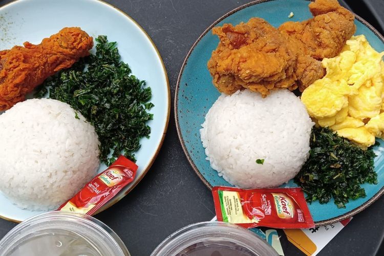 Sensasi Makan Ayam Goreng Viral di Jatinangor House dengan Vibes Ala Tongkrongan Kafe