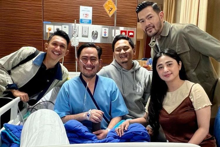 Dewi Perssik Bongkar Alasan Nassar Dilarikan ke Rumah Sakit