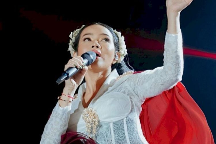 Yura Yunita Gabung di Grup Whatsapp Khusus Zodiak Gemini, Adminnya Ahmad Dhani?