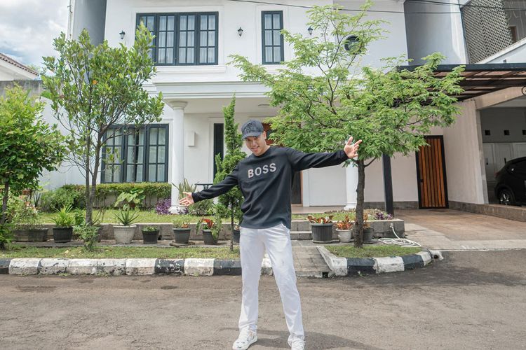 Susul Fuji, Fadly Faisal Beli Rumah di Usia 22 Tahun: Alhamdulillah Upaya Gue Terbayarkan