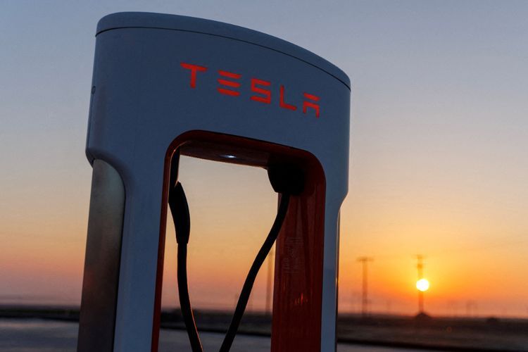 Tesla Didakwa Bayar Ganti Rugi Rp47 miliar ke Mantan Karyawan karena Penghinaan Rasisme