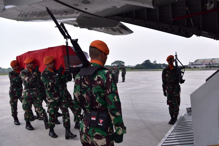 Kronologi Lengkap Insiden Prajurit Gugur saat Latihan Terjung Payung HUT TNI AU