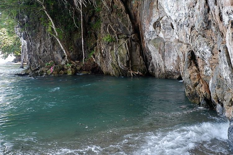 Mengenal Tamborasi, Sungai Terpendek di Indonesia yang Panjangnya Cuma 20 Meter