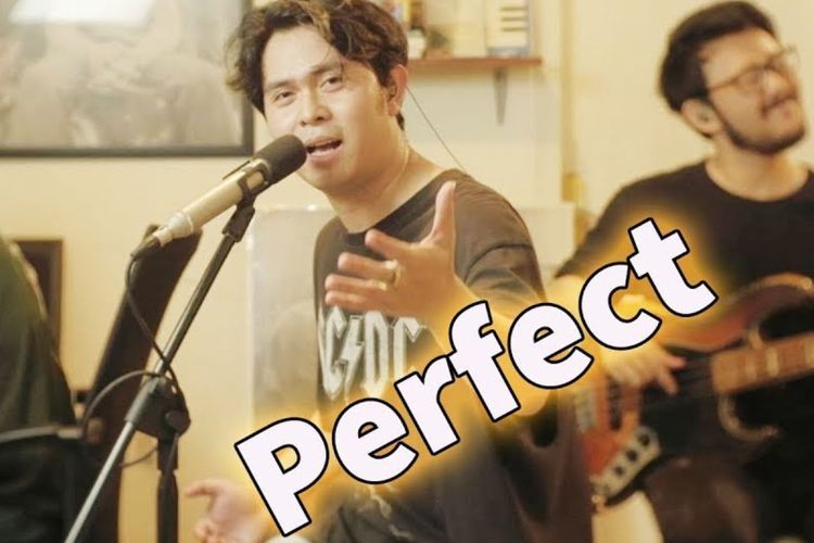 Reaksi Orang Bule Pada Kagum Dengar Cakra Khan Cover 