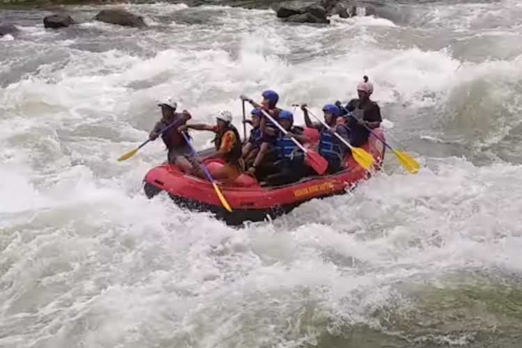 Menikmati Serunya Wisata Arung Jeram di Sungai Asahan, Menantang Picu Adrenalin