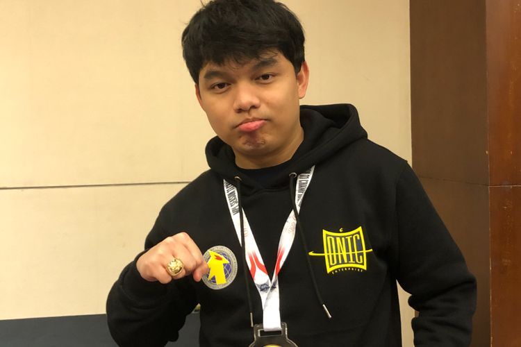 Dianggap Kutukan, Adi Buktikan Dirinya Bisa Bawa ONIC Juara MPL Indonesia Season 11