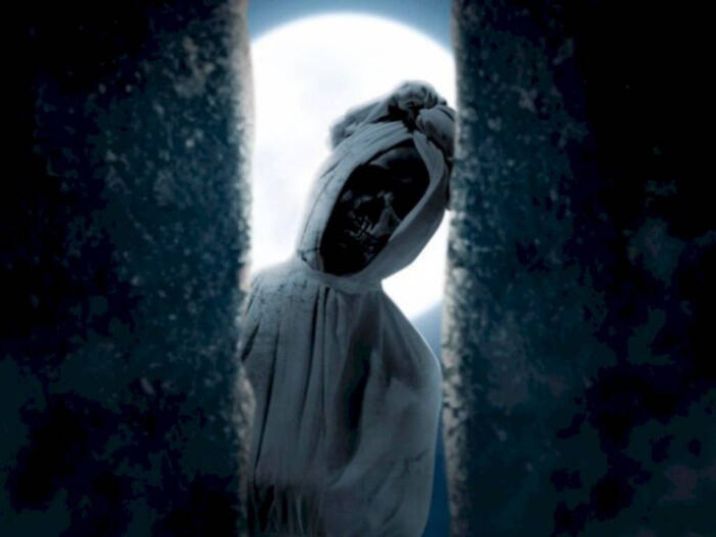 Viral Pria Kesurupan Pocong Badannya Kaku, Seram Banget Separuh Sukmanya Hilang